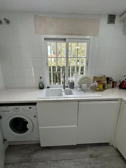 Chalet Con Barbacoa Y Piscina Estepona 0*,