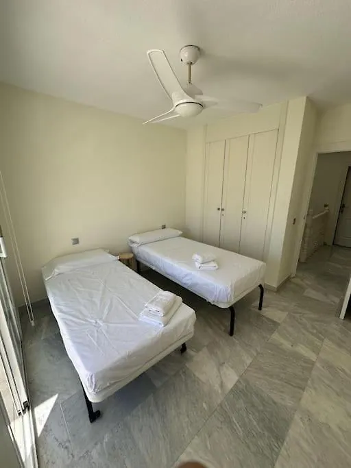 Ferienhaus Chalet Con Barbacoa Y Piscina Estepona Spanien